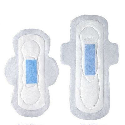 Weiche nicht gesponnene Flaum-Masse der Topsheet-Baumwolldamenbinde-320mm USA
